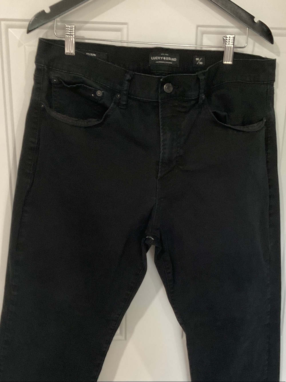 Lucky Brand Men’s Slim Straight Black Jeans